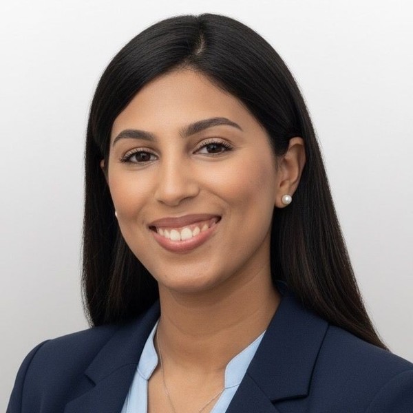 Fatna - Prof de maths - Vénissieux