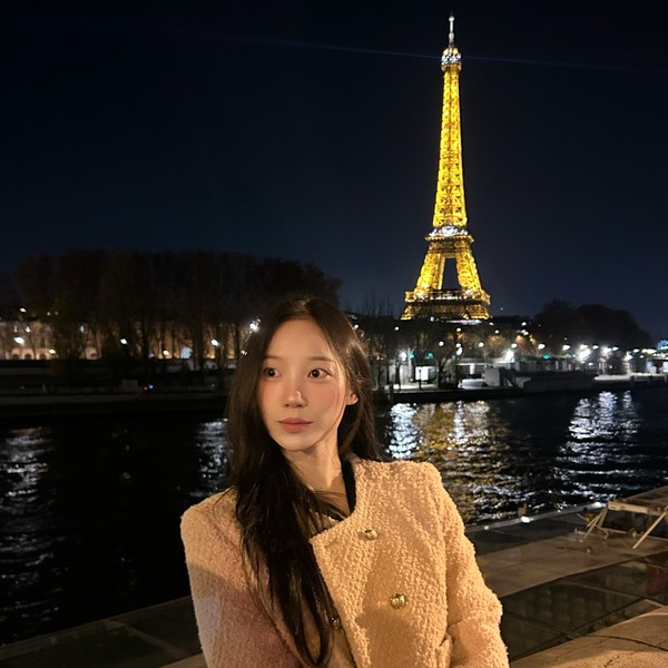 Jisu - Prof de coréen - Paris