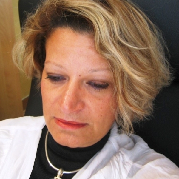 Aimée - Prof de cartomancie - Paris 11e