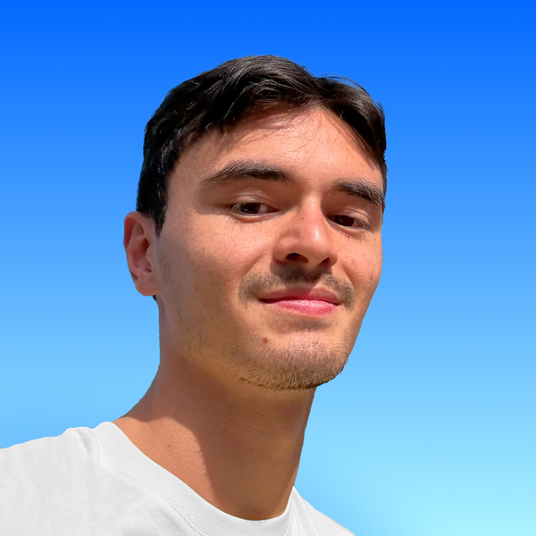 Theo - Prof de maths - Paris