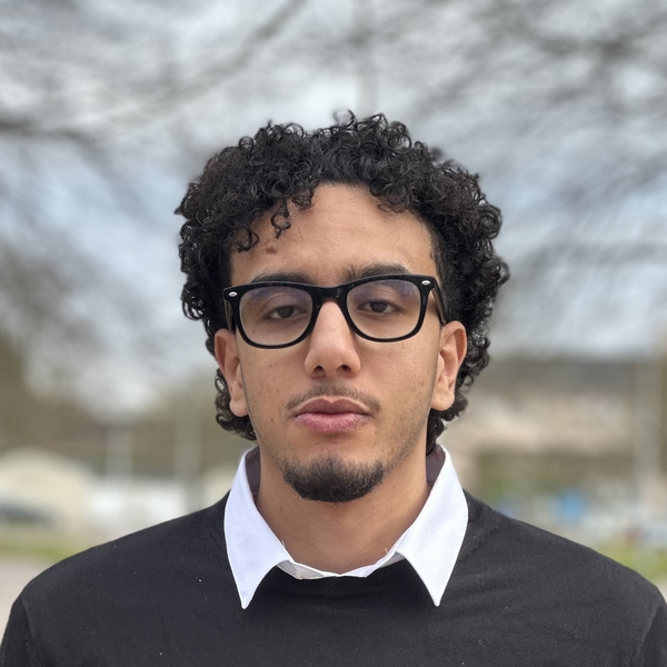 Allal - Prof d'économie - Paris