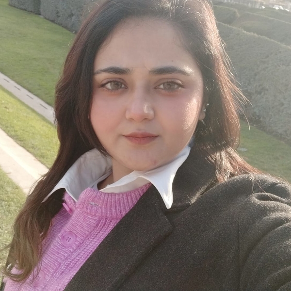 Rimsha - Prof de maths - Épinay-sur-Seine