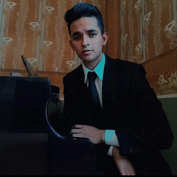 Erick - profesor de piano - Ciudad de México