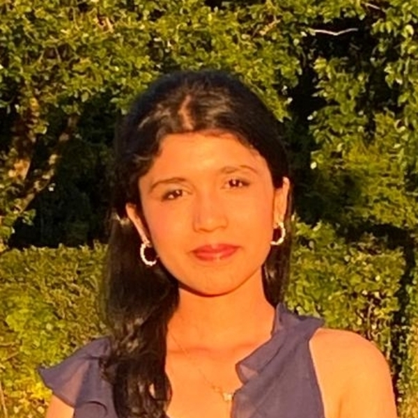 Sanjana - Art and design tutor - Cambridge