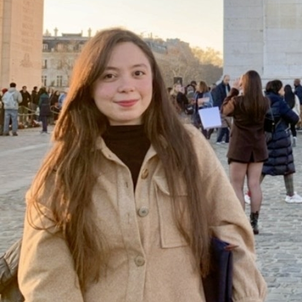 Nouhayla - Prof d'arabe - Saint-Étienne