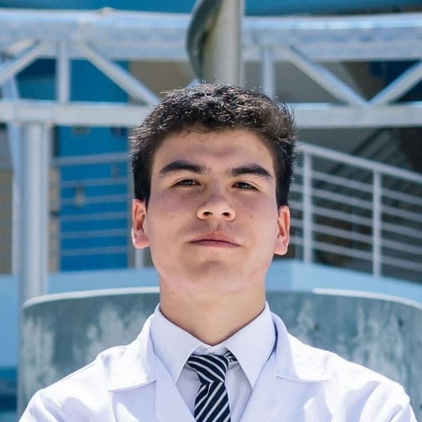ALEX WILLAN - profesor de anatomía - Cajamarca