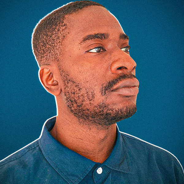 Carl - Prof de français - Paris