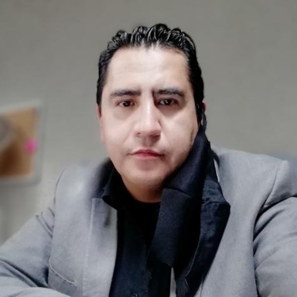 Alejandro - tutor académico - Tláhuac