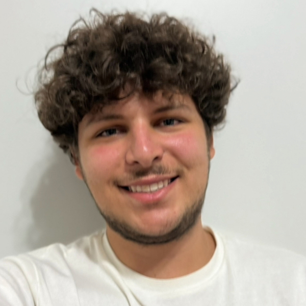 Adam - Prof de français - Antwerpen