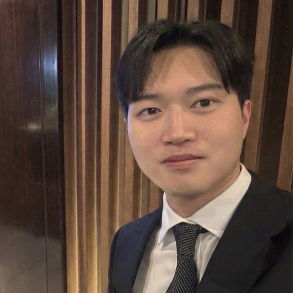 Mark - Prof de coréen - Paris