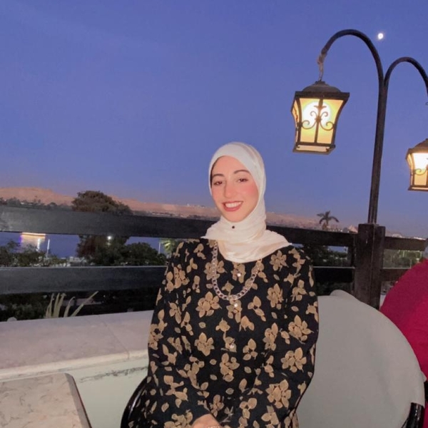 Sara - Math tutor - Dubai