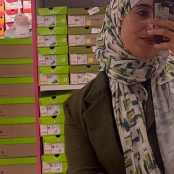 Fatimazahra - Prof de physique - Meknès