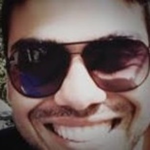 Alex - Prof de viola - Centro