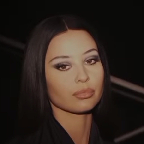 Houda - Prof d'anglais - Meknès