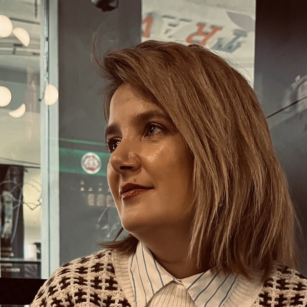 Özlem - İnkılap öğretmeni - Eskişehir