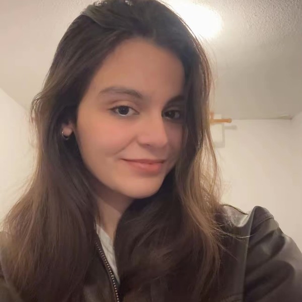 Samia - Prof de maths - Montpellier