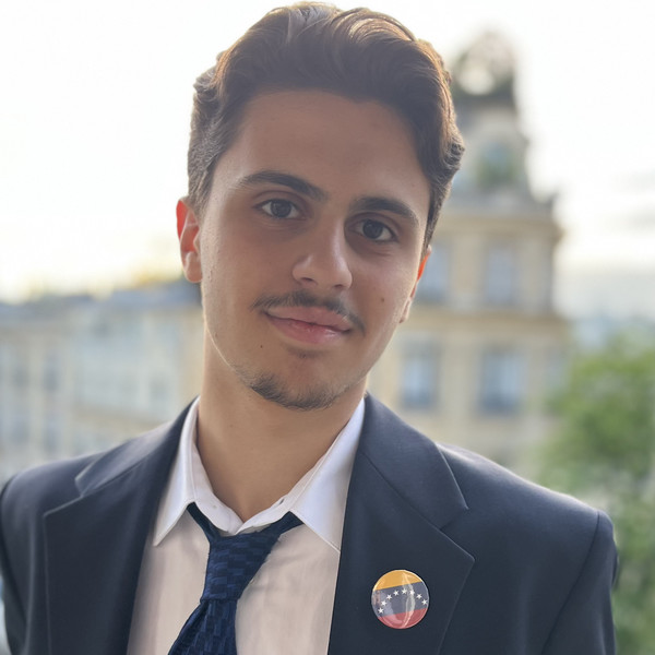 James - Prof d'espagnol - Paris 16e