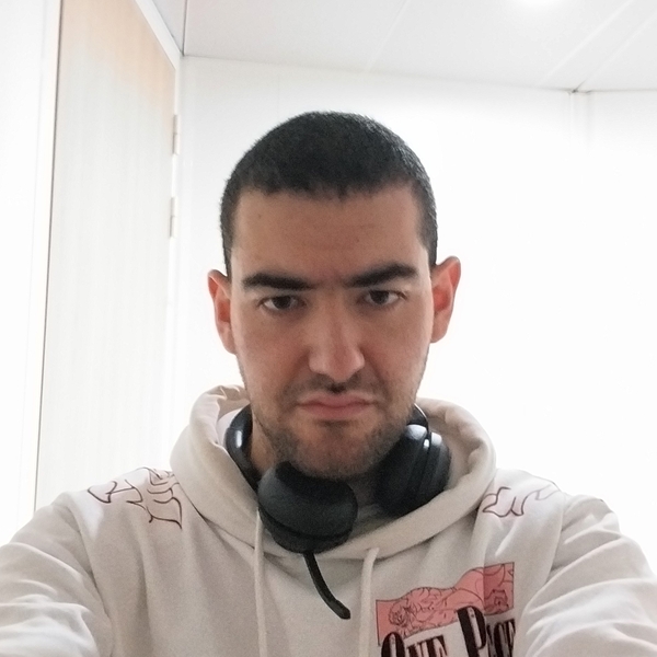 Sami - Prof d'initiation informatique - Paris