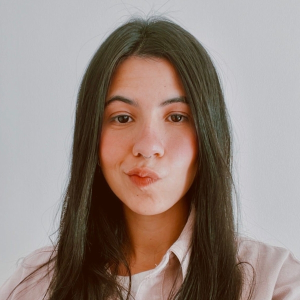 Marina - Professor de português para estrangeiros - 