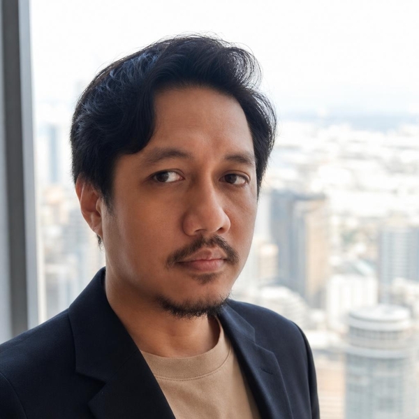 Reza - Cryptocurrency tutor - Four Corners
