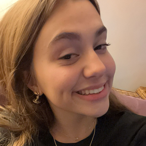 Lucille - Prof d'anglais - Metz