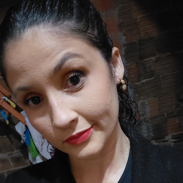 Ekaterine - Prof de português para estrangeiros - Granja Portugal