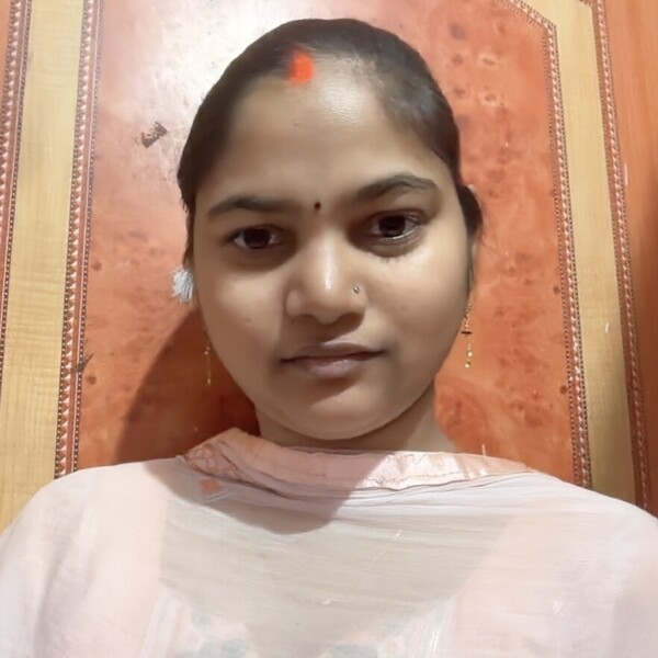 Kavita - Biology tutor - Boisar