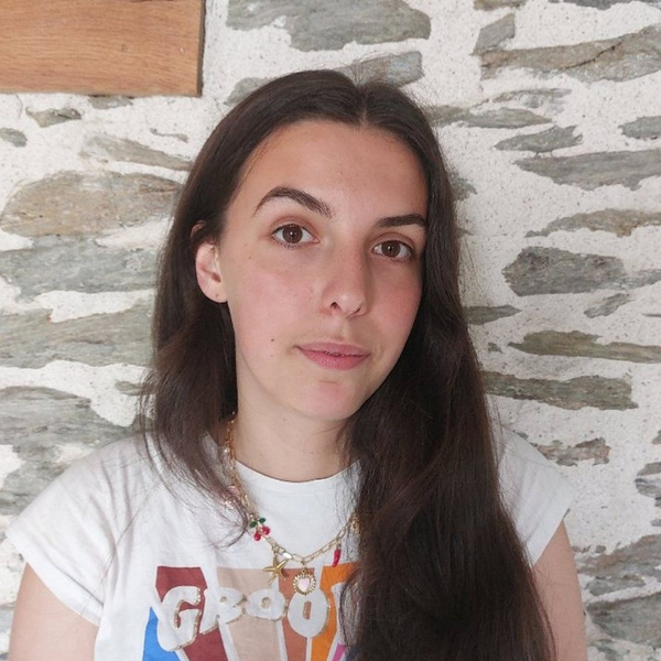 Youna - Prof d'aide aux devoirs - Carquefou