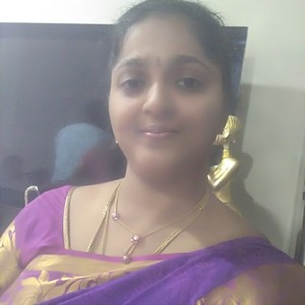 Divya - Natural Sciences teacher - Secunderabad