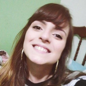 Clara - Professor de inglês - Santos