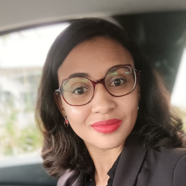 Annabelle - Prof d'aide aux devoirs - Saint-Paul