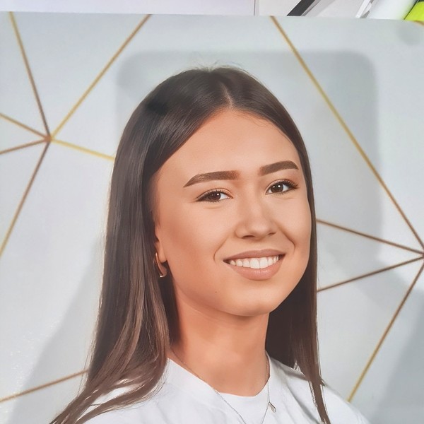 Ines - Prof de maths - Le Pian-Médoc