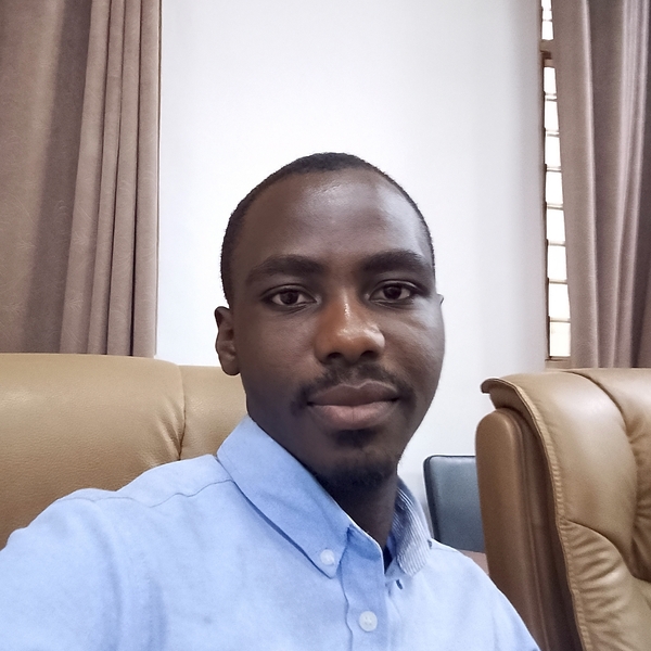 Fosu - English tutor - Dubai
