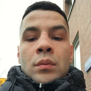 Omar - Leraar nederlands nt2 - Den Haag