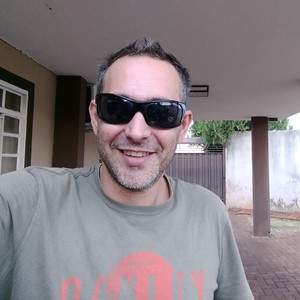 Rodrigo - Professor de sistemas operacionais - Cambé