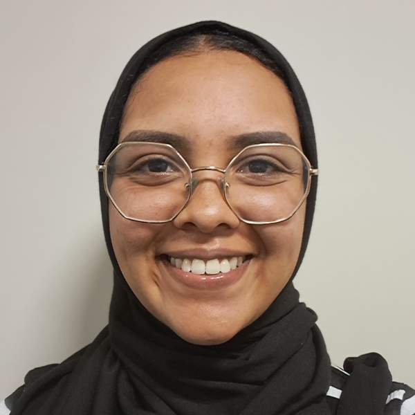 Naadiyah - English tutor - Bethelsdorp