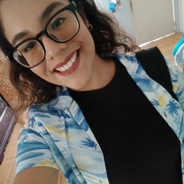 Daniela - Profesor de álgebra - Altamira