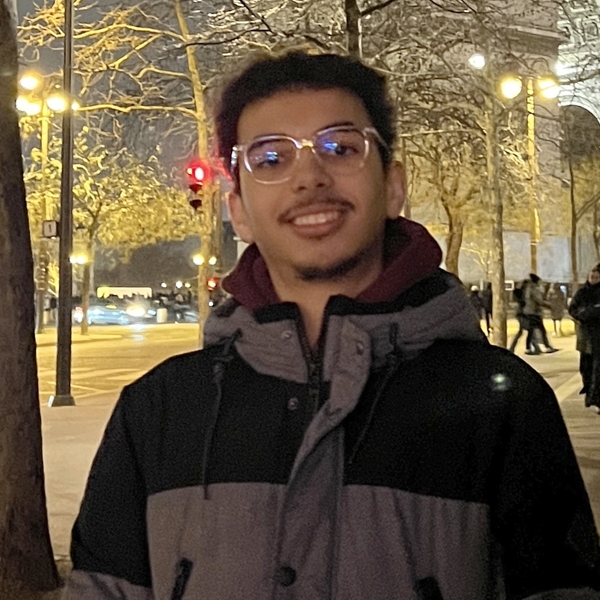 Adam - Prof de maths - Besançon