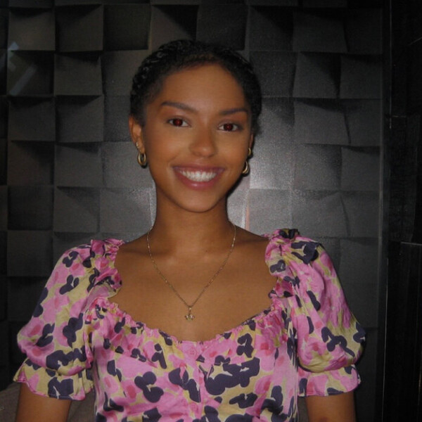 Jasmin - Biology tutor - York