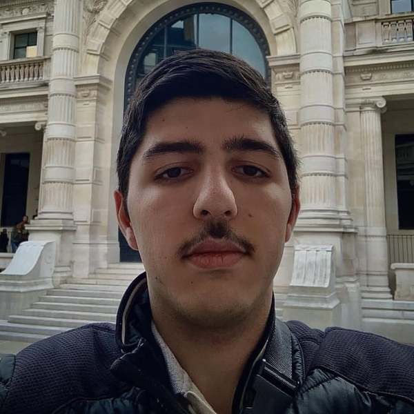 Tarek - Prof d'allemand - Antony