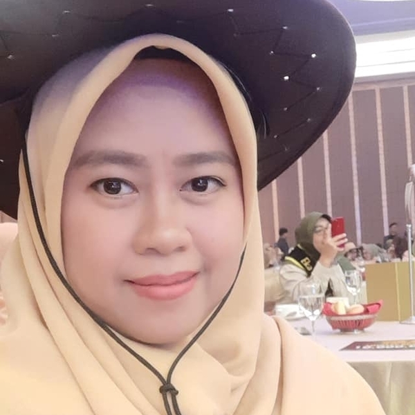 Dewy - Guru mengaji - Kecamatan Sukoharjo