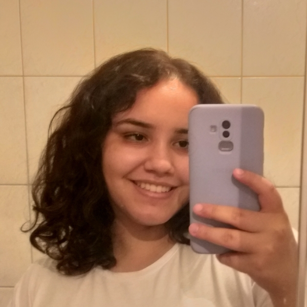 Gabriela - Professor de reforço escolar - Alfenas