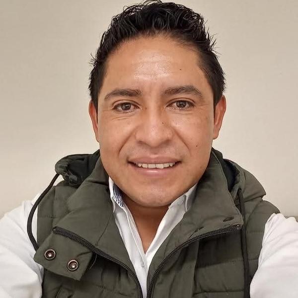Giovanny - tutor académico - Mineral de la Reforma