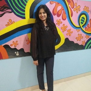 Komal - DELF tutor - Thane