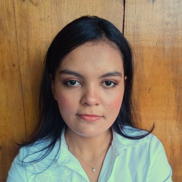 Olga - Prof d'espagnol - Lille