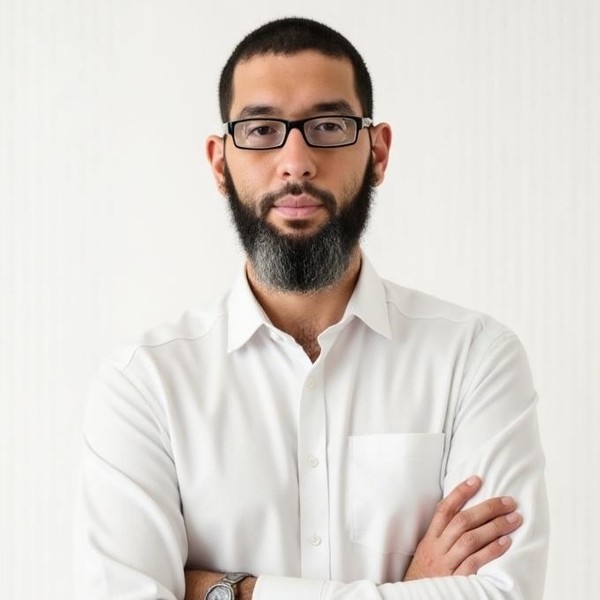 Mohamed - Prof d'intelligence artificielle - Louvres