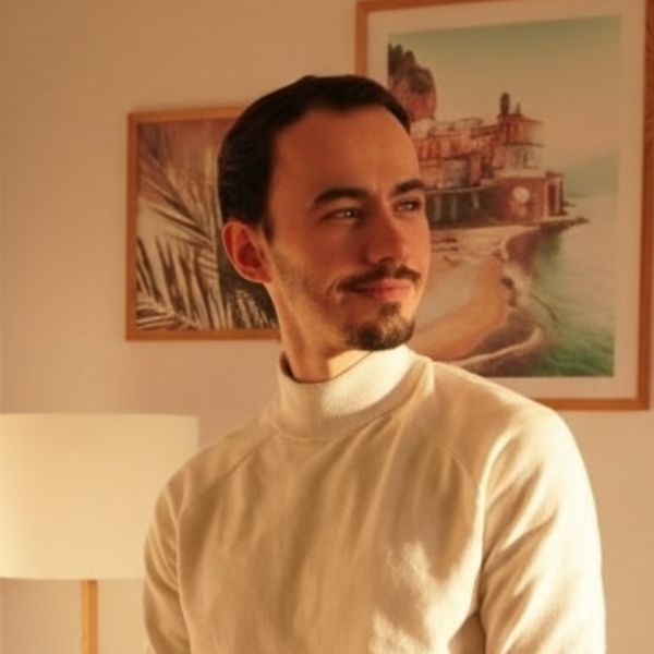 Tristan - Prof de droit - Toulouse