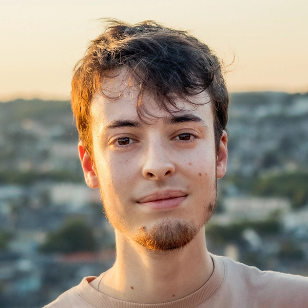 Damien - Prof de maths - Valenciennes