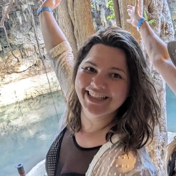 Margot - Prof d'espagnol - La Garde