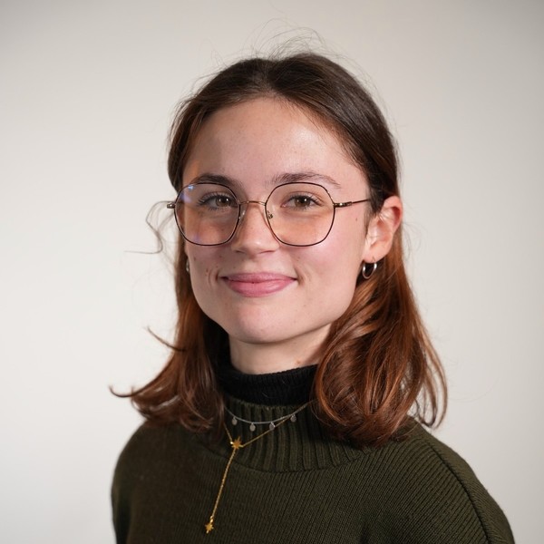 Camille - Prof de physique - chimie - Paris